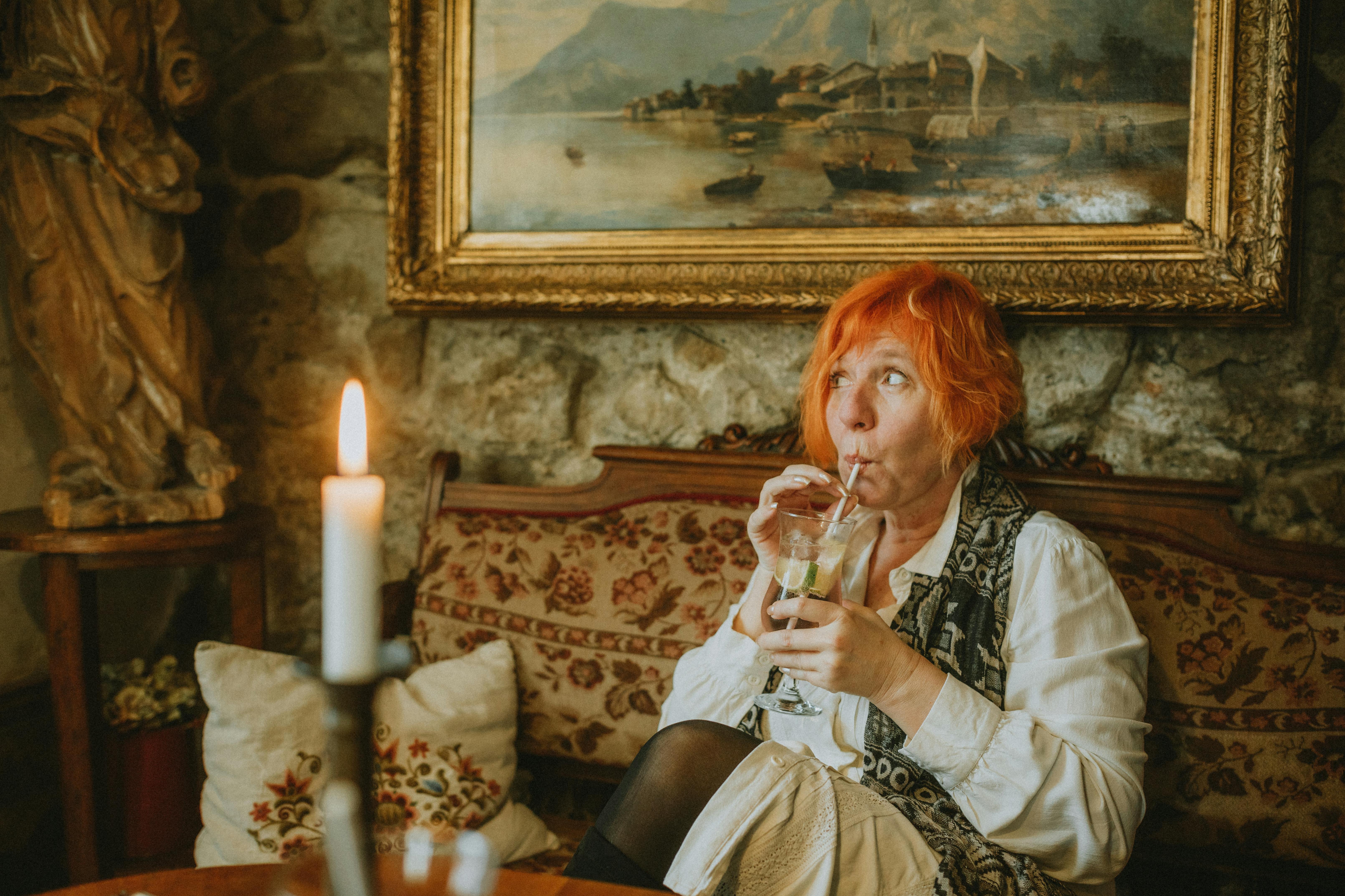 Journey Through Time with Historically Inspired Candle Fragrances