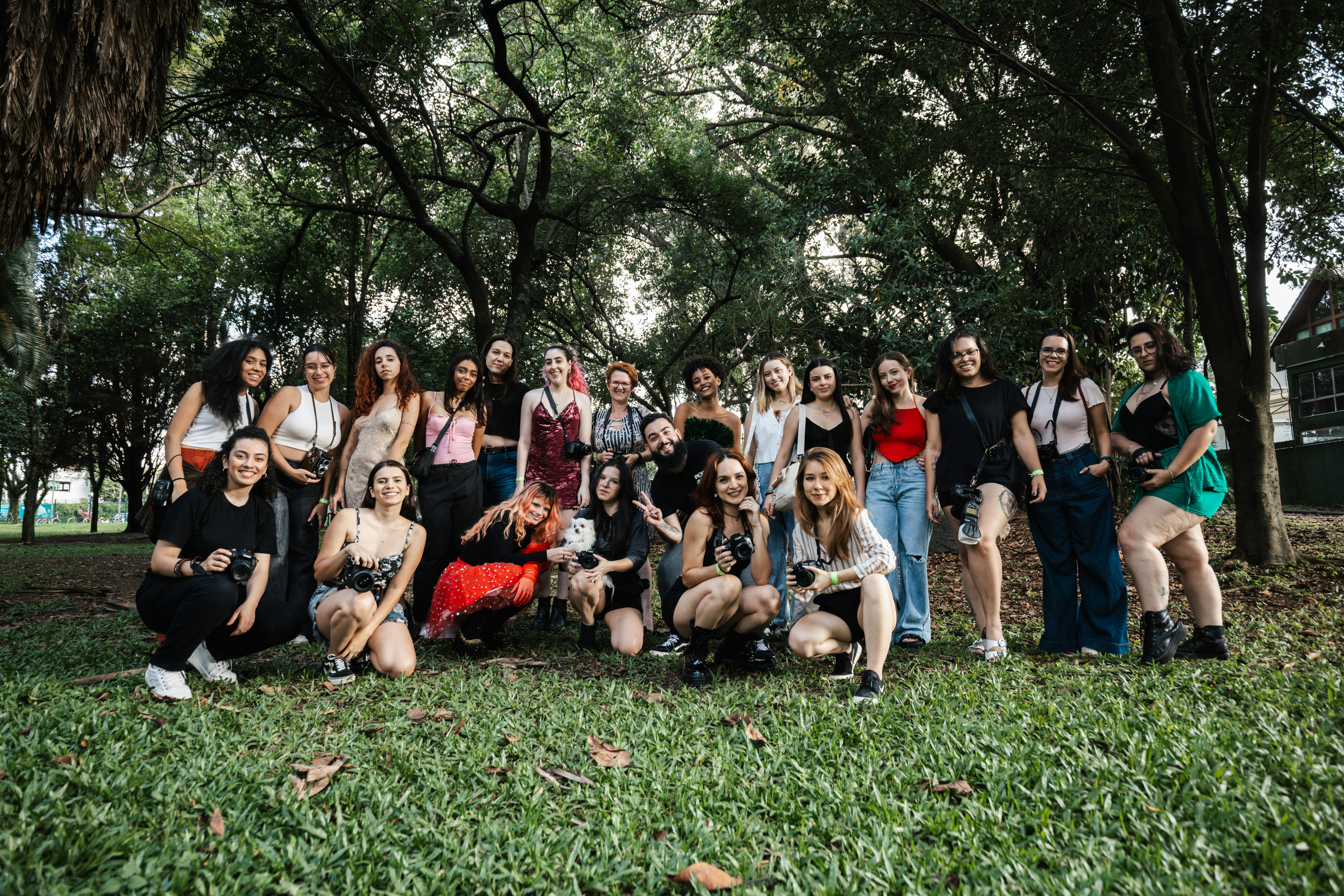 Seventeen Group snaps up 1st Choice Insurance in fleet push — Photo by Matheus Bertelli on Pexels