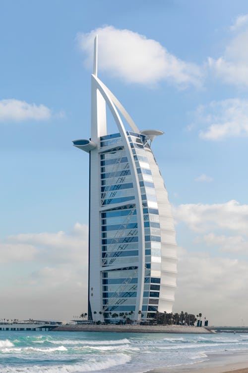 Gratis lagerfoto af arkitektur, bølger, Burj al arab