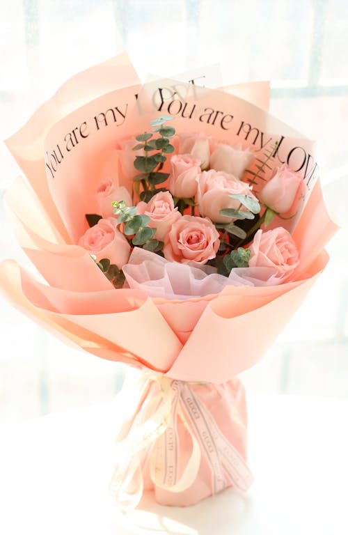 Free Bouquet of Roses  Stock Photo