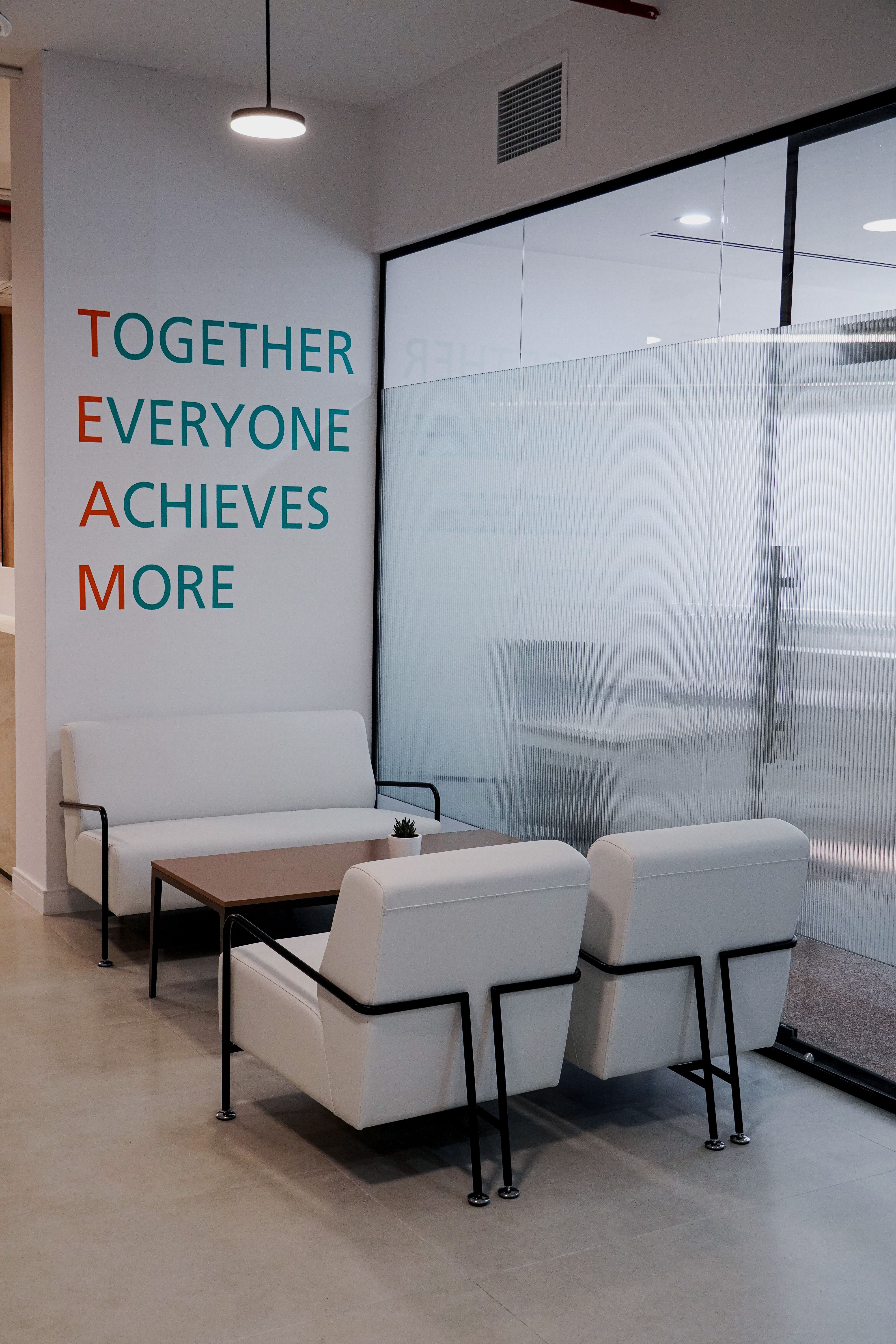 Modern corporate office interior in Dubai representing MARIS GLOBAL advisory services