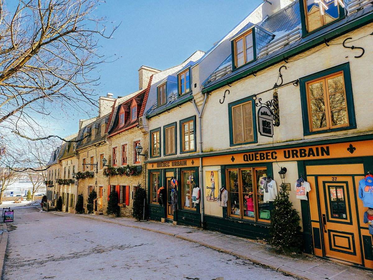 Winter scene of historic Rue du Petit-Champlain