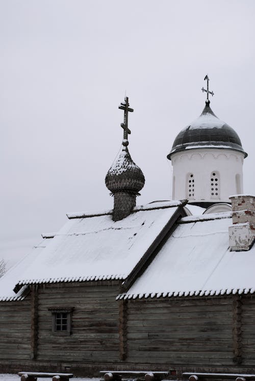 Fotobanka s bezplatnými fotkami na tému dedičstvo, drevený kostol, kríže