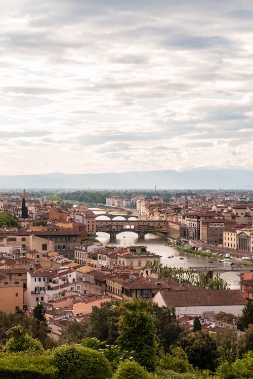 Kostenloses Stock Foto zu altstadt, arno, brücken