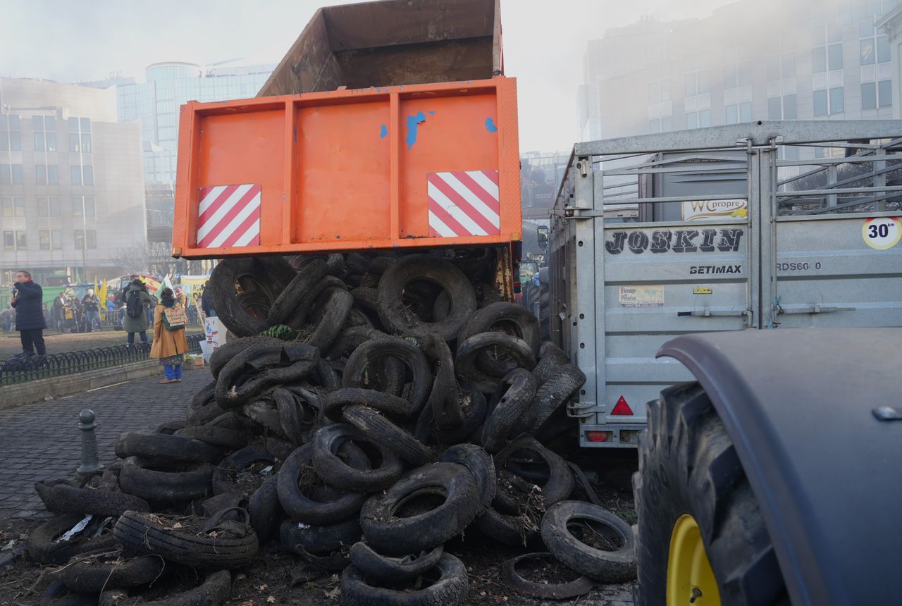 House clearance Wickhamford — removals work in progress