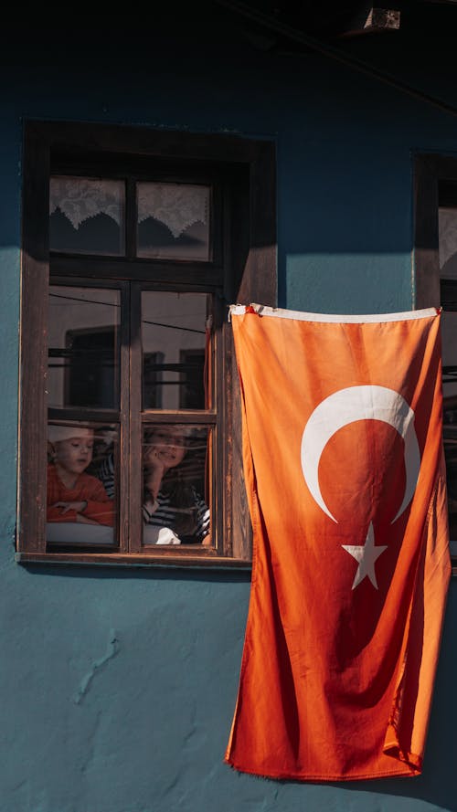 건물 외장, 국가, 깃발의 무료 스톡 사진