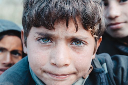 Gratis Retrato De Un Niño Foto de stock