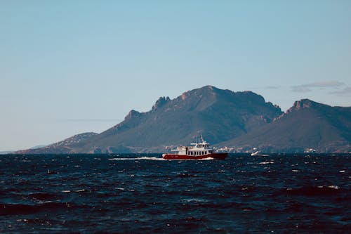 Fotos de stock gratuitas de bahía, barca, embarcación