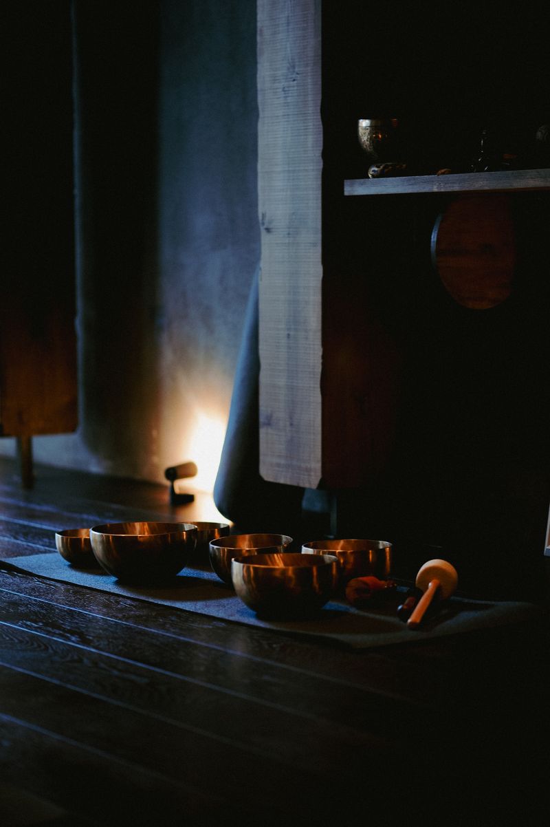 Singing bowls by candlelight