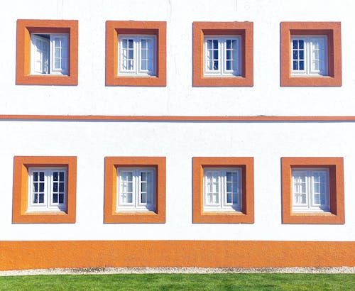 Kostenloses Stock Foto zu abgeschlossen, fenster, gebäude