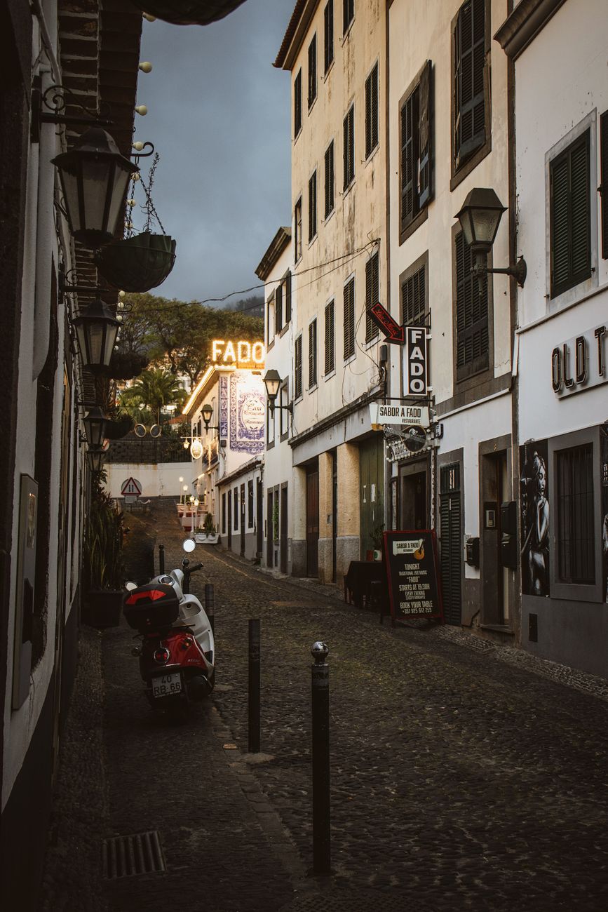 "Fado Iluminado" bringt Musik und Tanz in den Torre dos Alcoforados