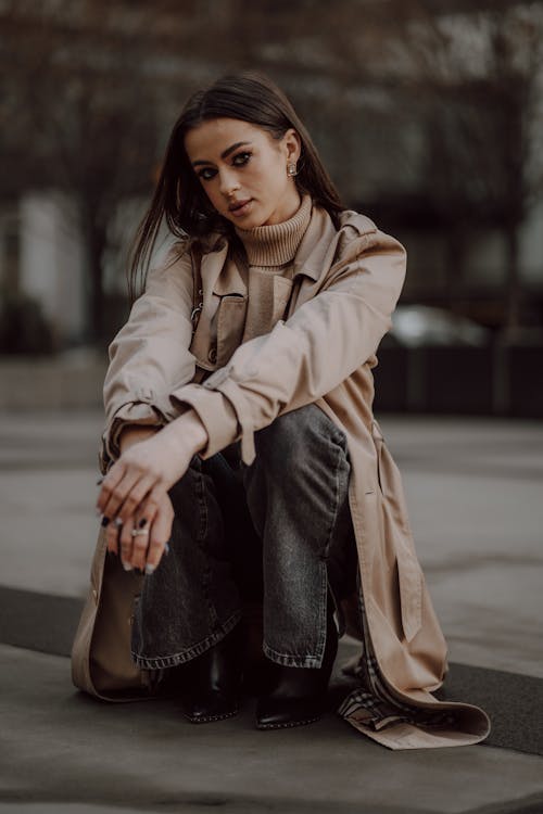 Young Fashionable Woman Posing in City 