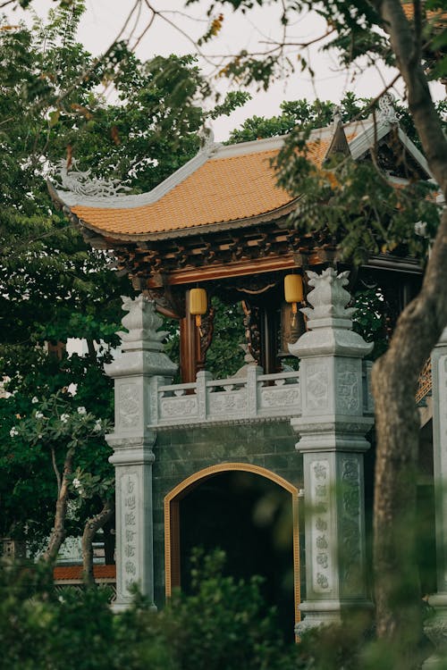 A chinese pagoda in the middle of a park