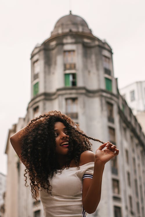 Ilmainen kuvapankkikuva tunnisteilla afro, afro hiukset, afroamerikkalaiset naiset