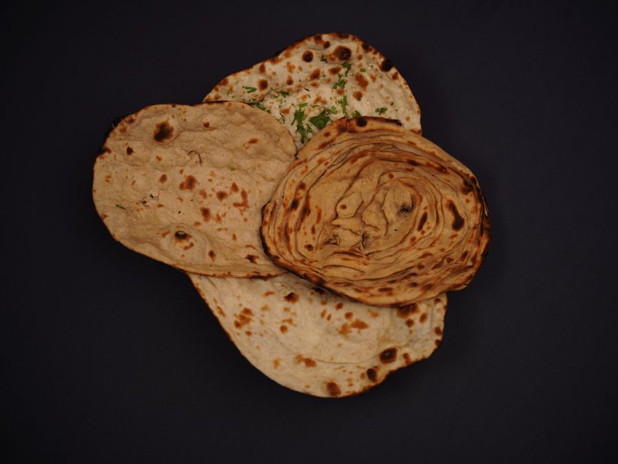 Puran Poli (2 pc) Katachi Amti Sang