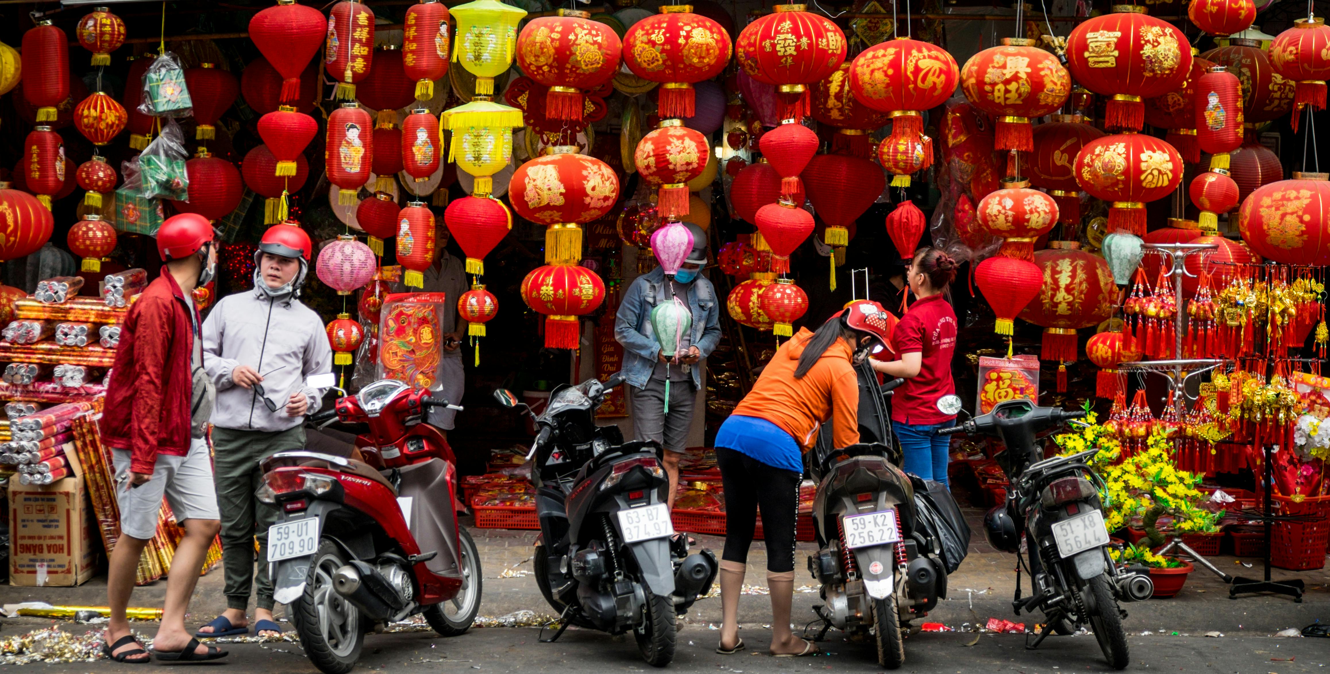 where do they sell chinese lanterns