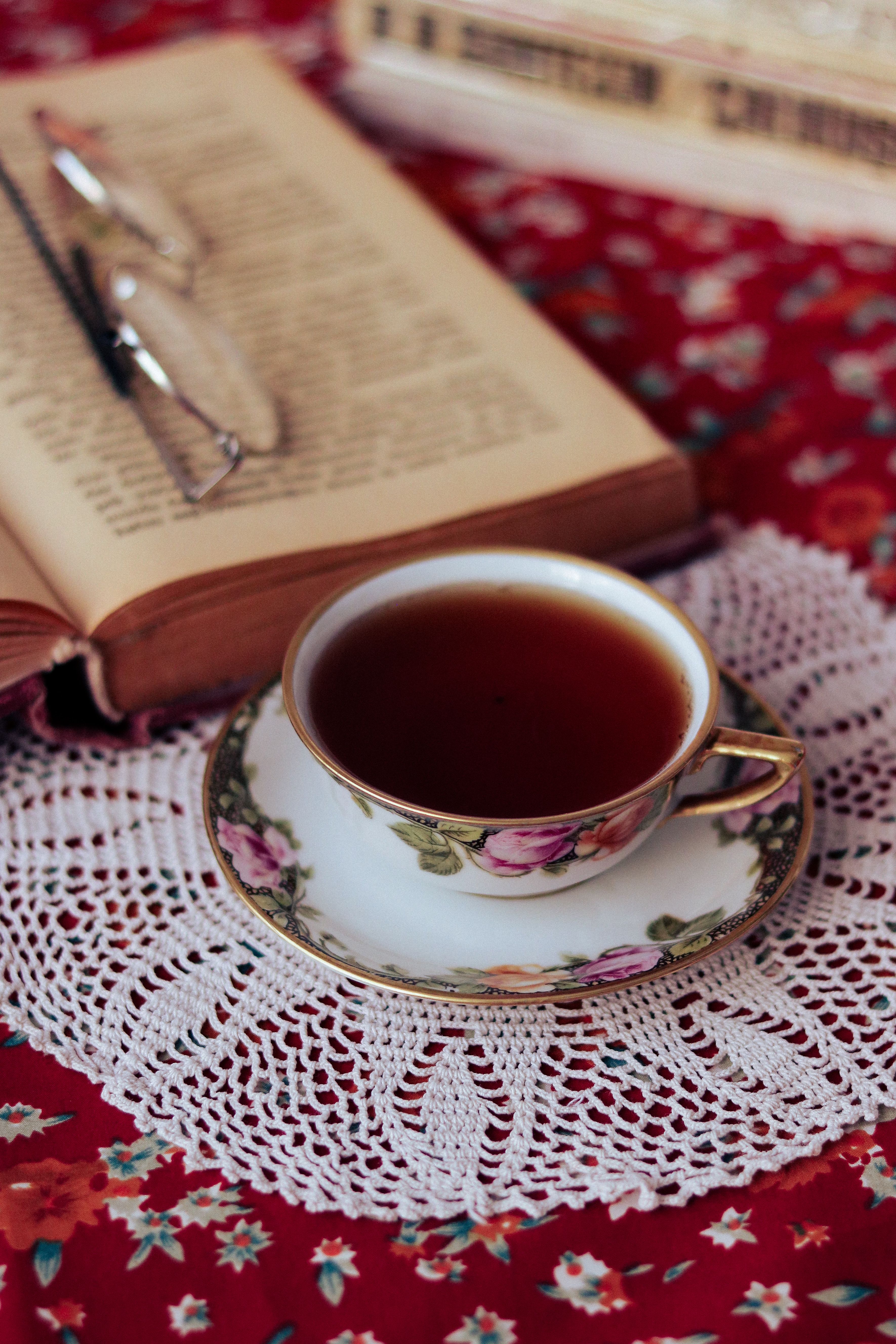 A relaxed reader’s guide to face steam gentle