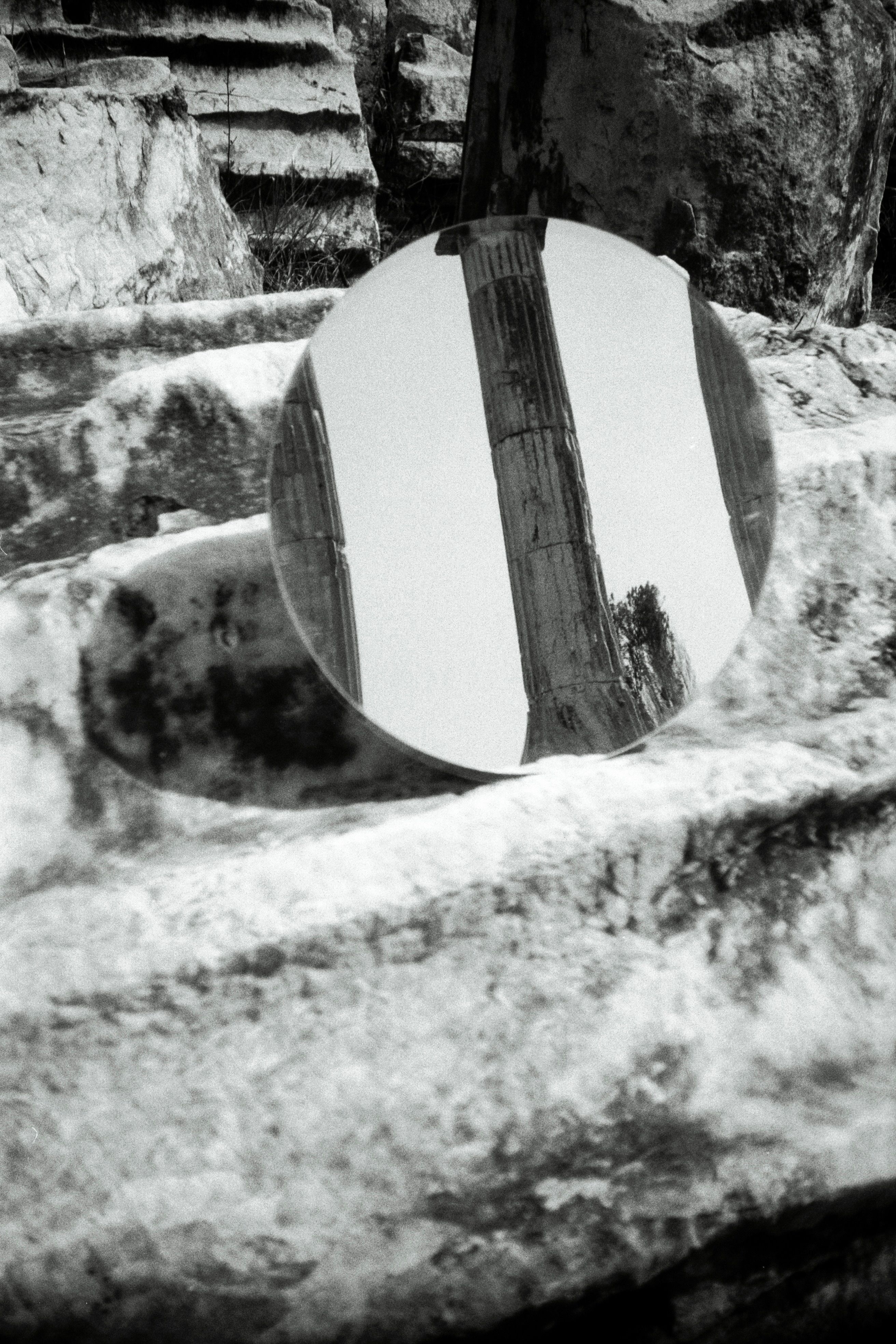 Ancient Column Reflection in Mirror · Free Stock Photo