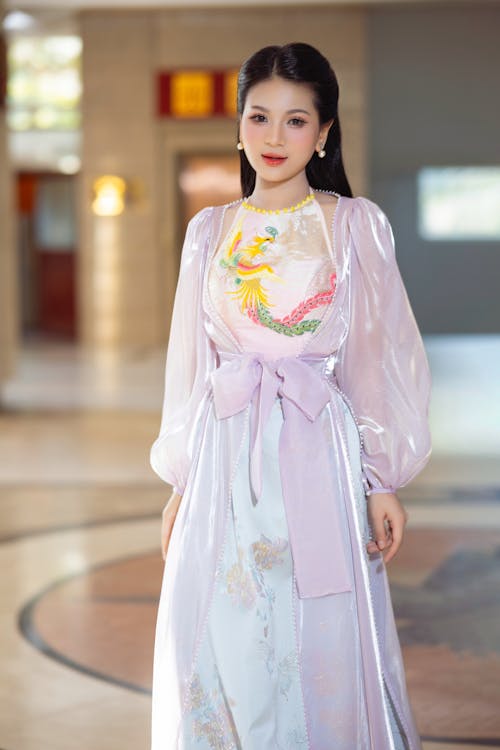 Kostenloses Stock Foto zu asiatische frau, eleganz, frau