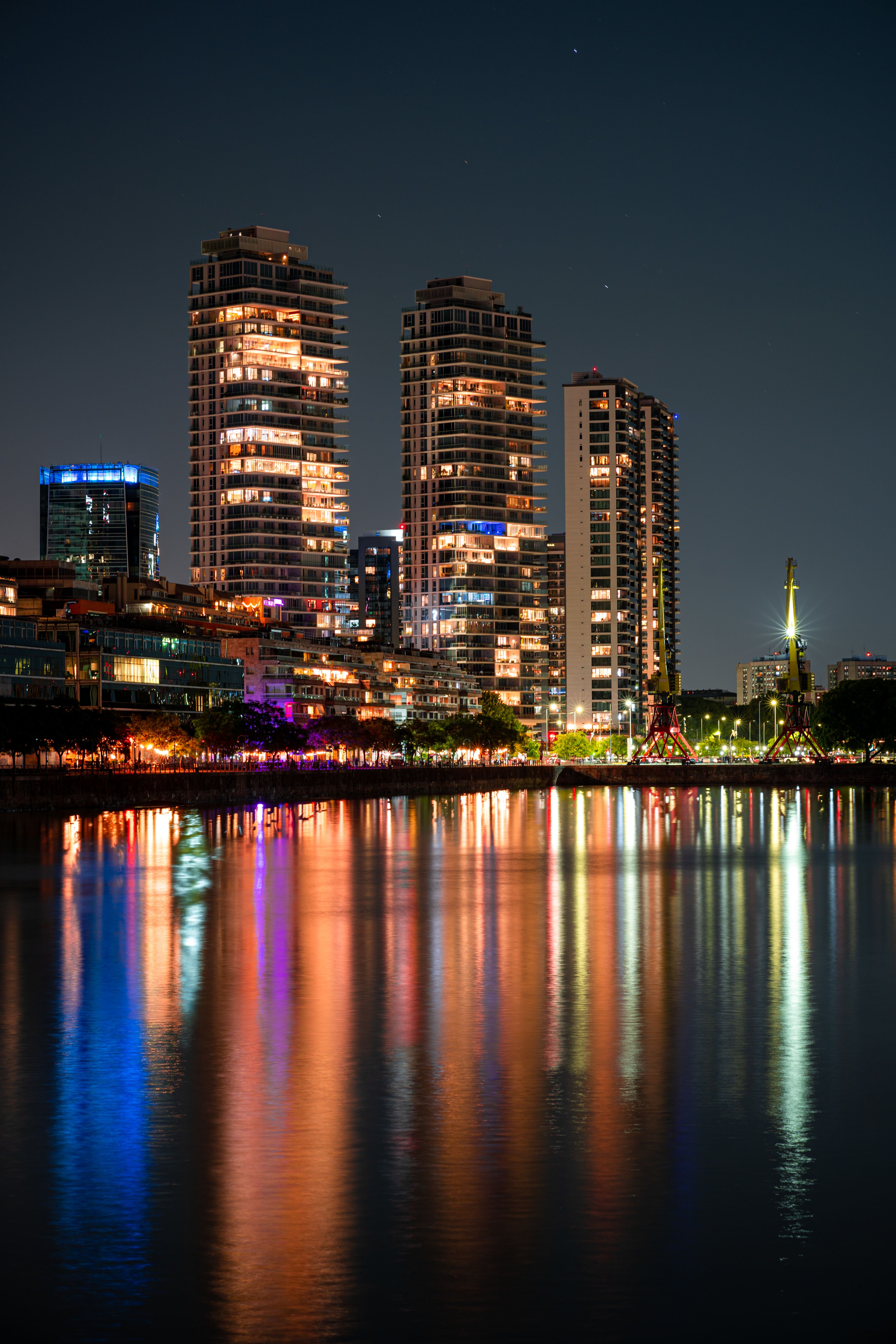 Summer Travel Photo Walks That Capture a City in an Hour — best camera settings for summer city walks