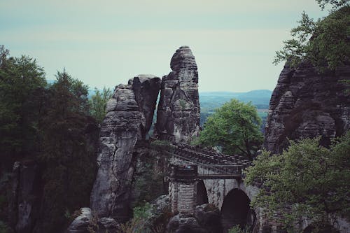 Безкоштовне стокове фото на тему «архітектура, вершина гори, високий»