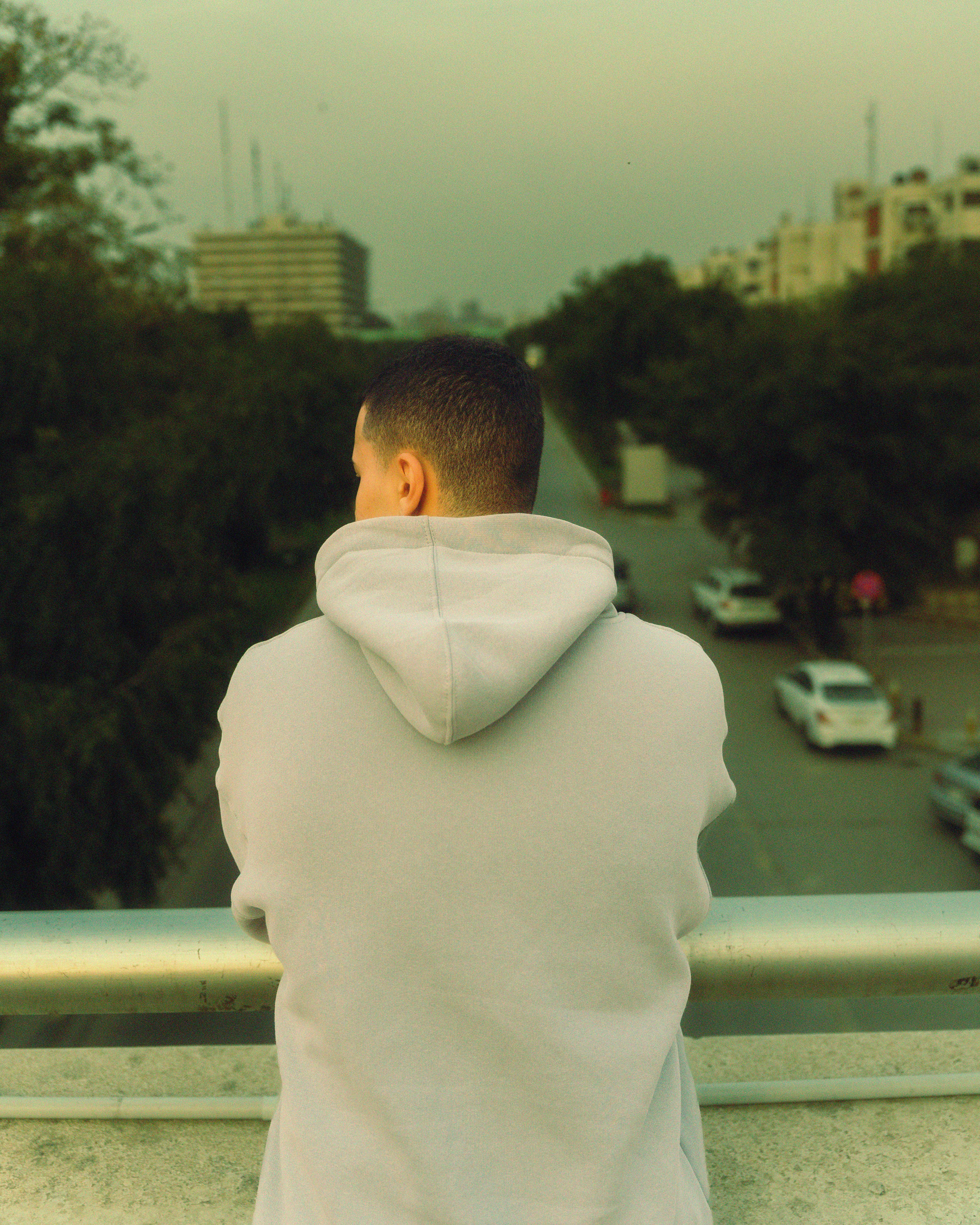 Long-sleeve top worn on a city street
