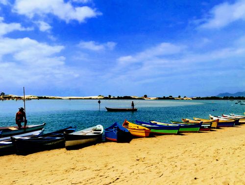 Free Barcos de passeio Stock Photo