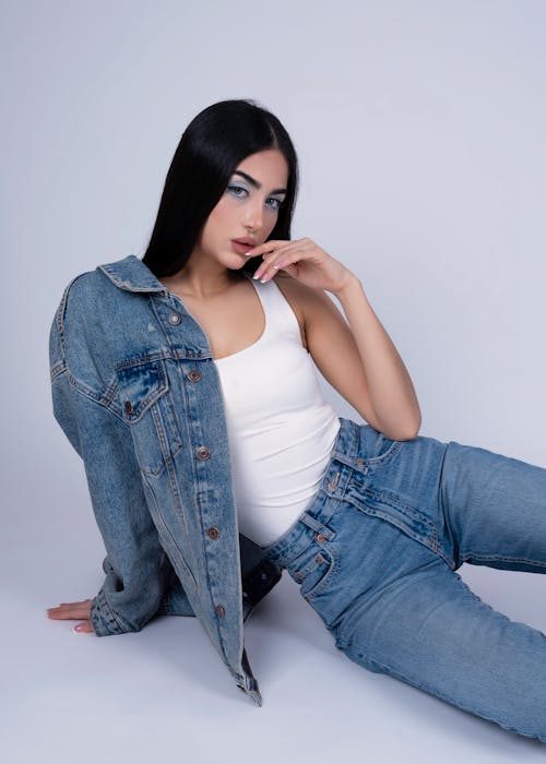 Základová fotografie zdarma na téma bunda, denim, džíny