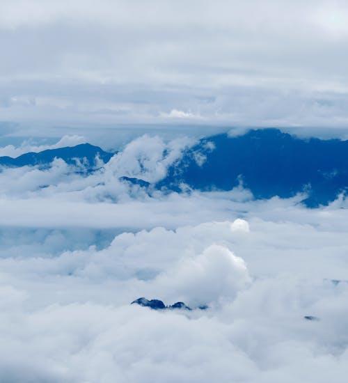 Kostenloses Stock Foto zu Ãœber den wolken!, berg, nam