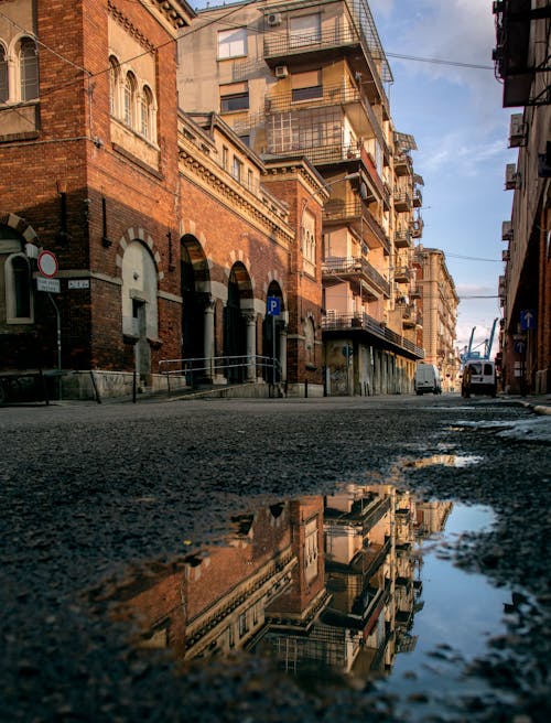 Reflect street