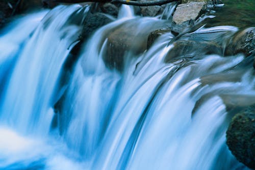 Foto profissional grátis de água corrente, cachoeira, corroído