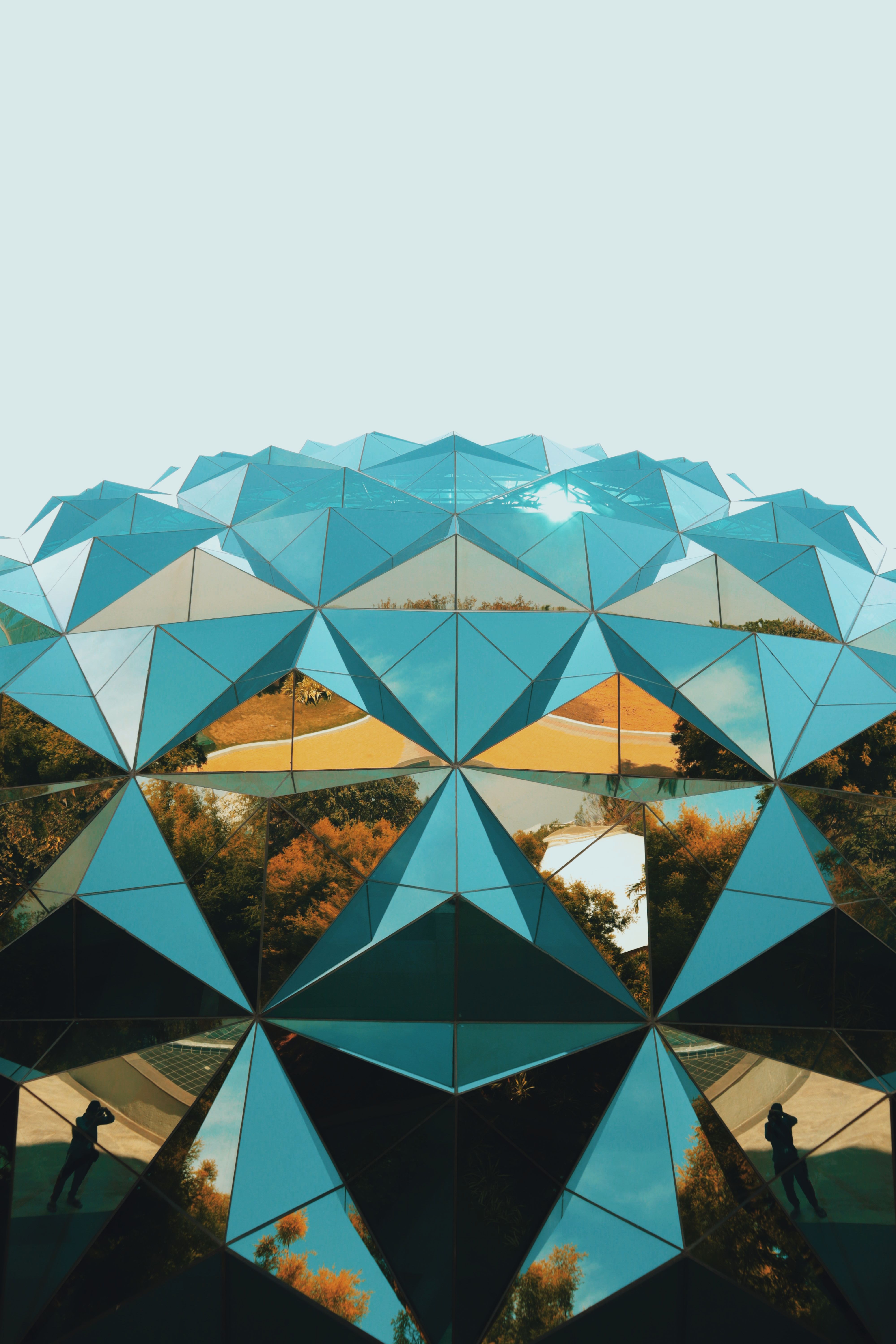Modern Circle Building with Glass Windows · Free Stock Photo