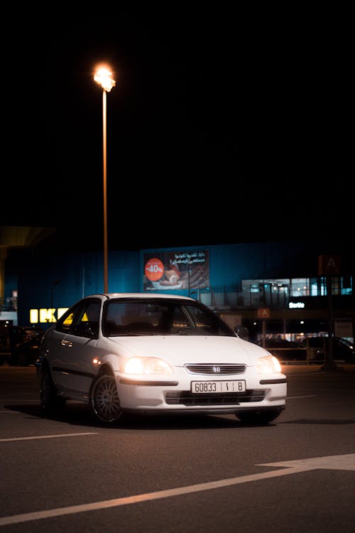 Immagine gratuita di auto da corsa, auto sportiva, casablanca