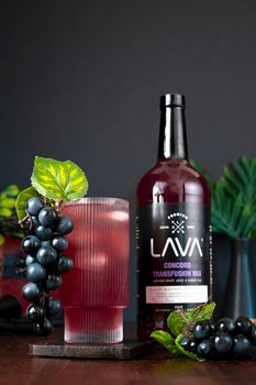 100% Juice, Cranberry Concord Grape