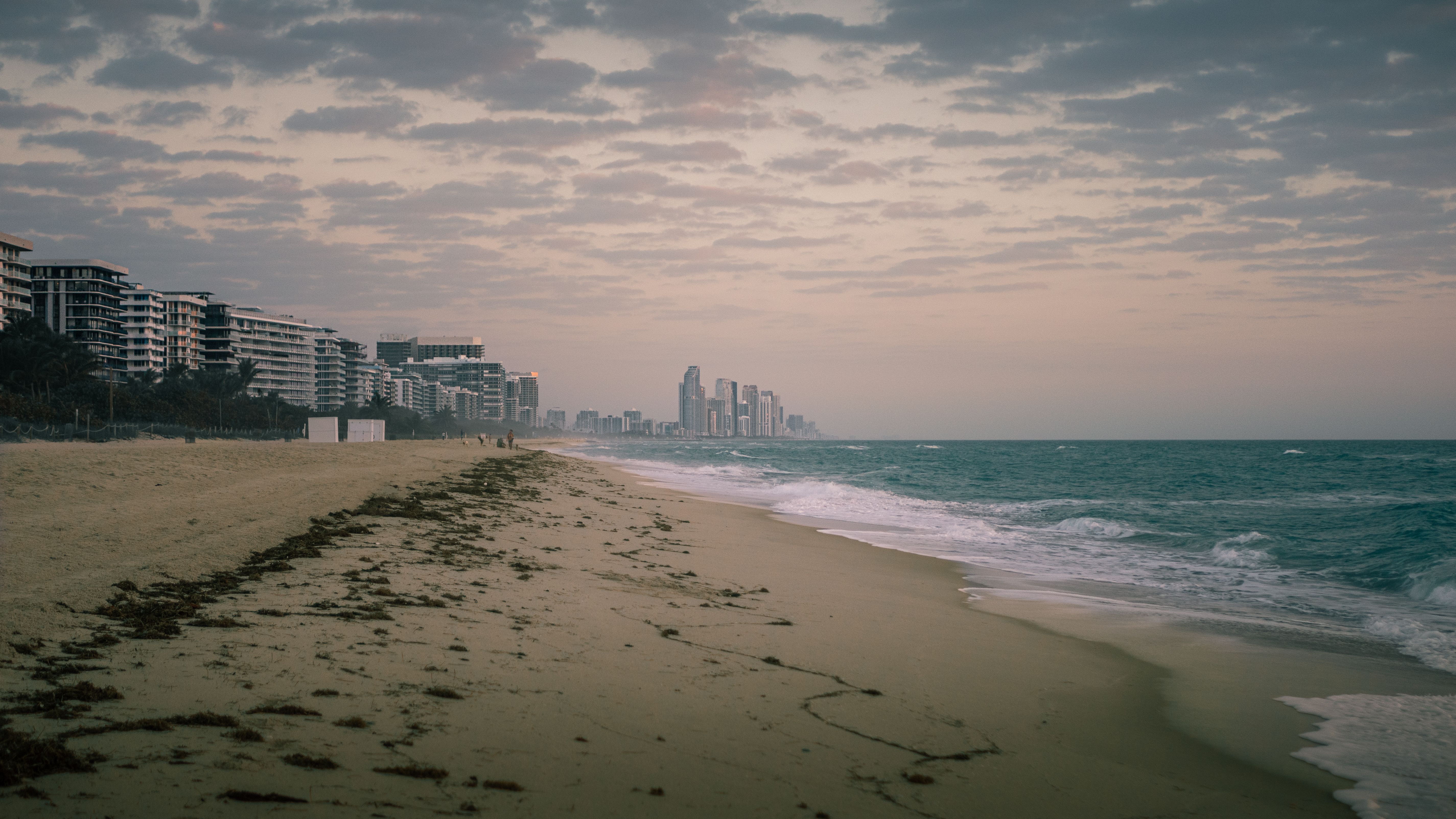 Find Your Dream: Condos for Sale in Florida