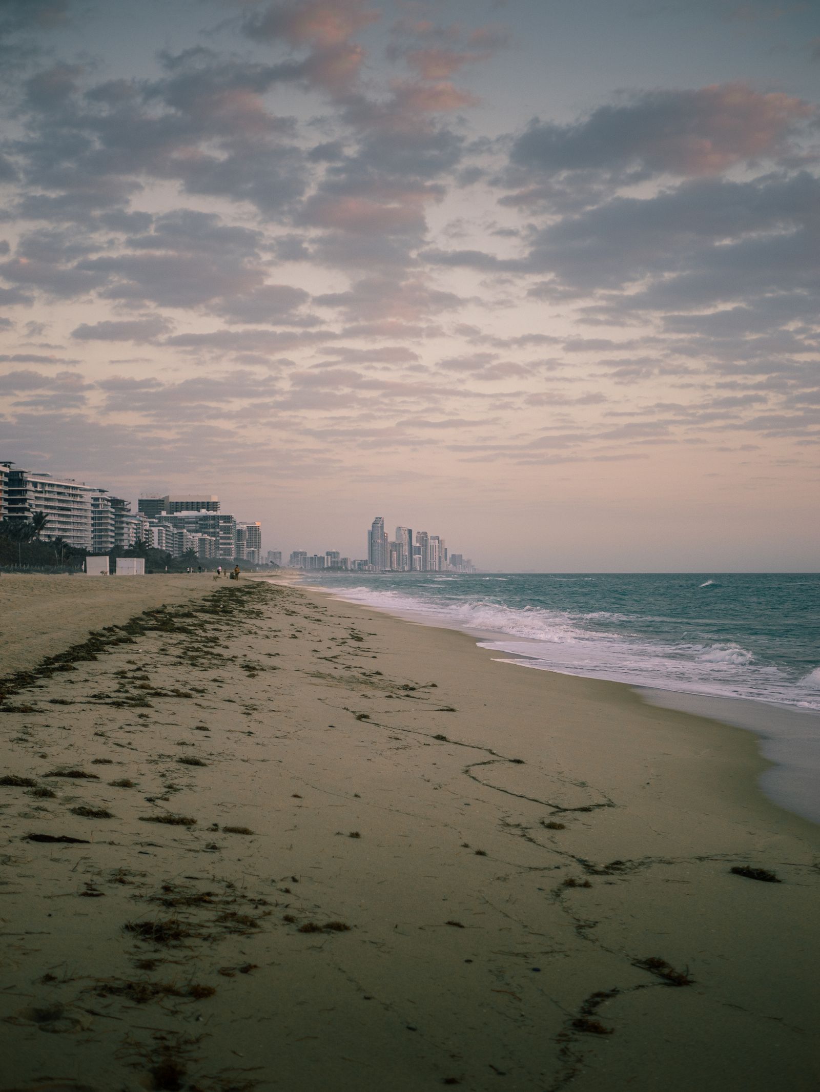 Coastline in the city at sunset at Miami Beach