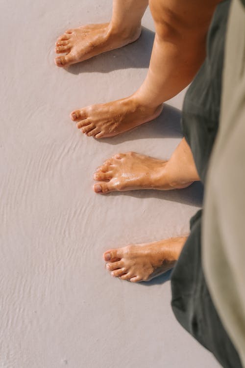 Бесплатное стоковое фото с beachwalk, Австралия, босиком