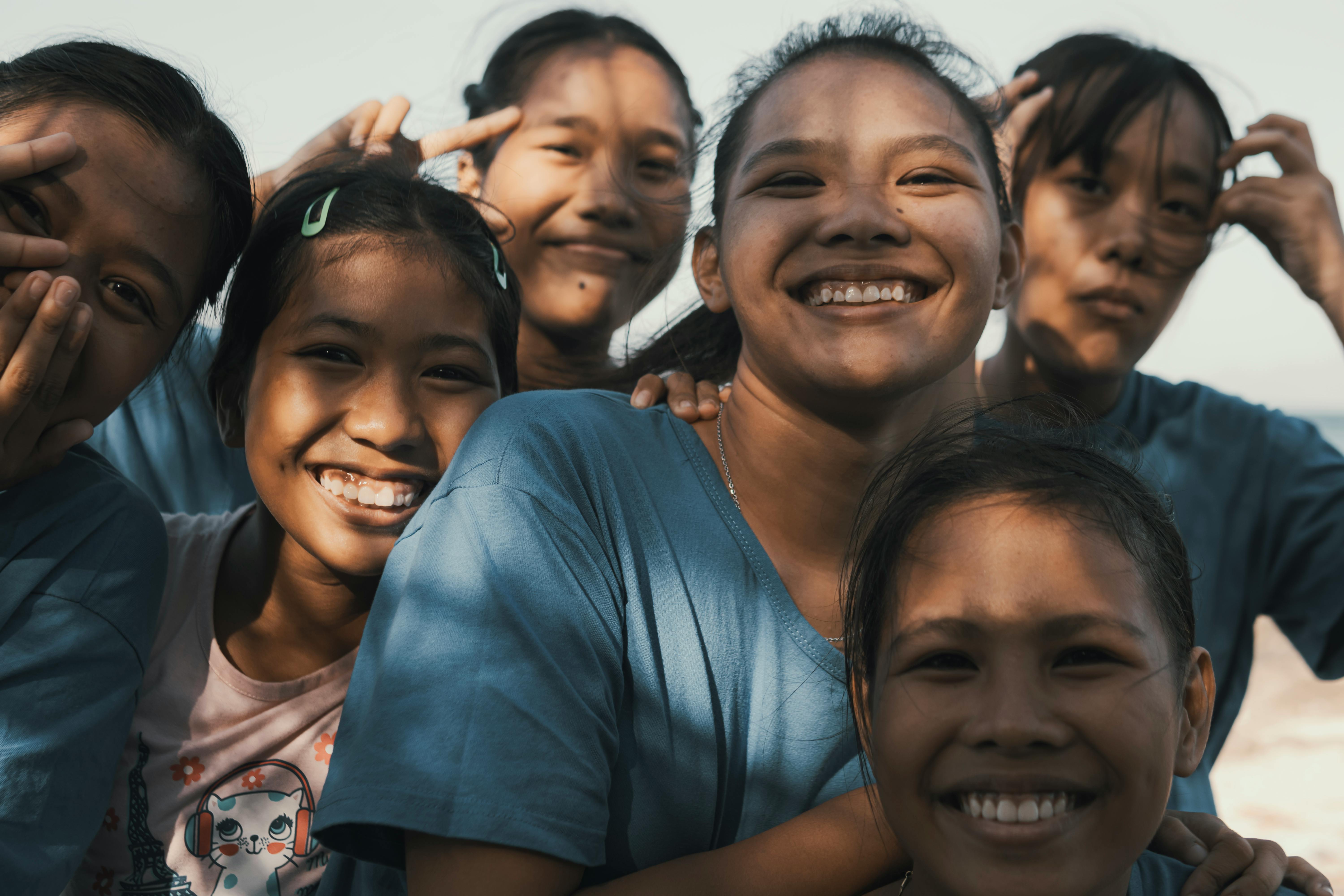 Charles Schwab Foundation supports new financial planning option — Photo by Nothing Ahead on Pexels