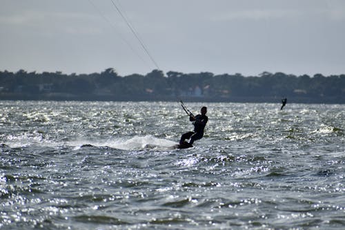 Gratis lagerfoto af kitesurfing