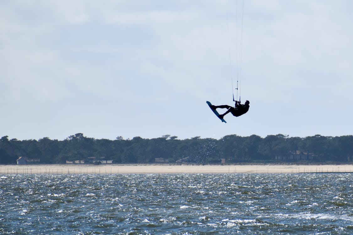 Gratis lagerfoto af kitesurfing