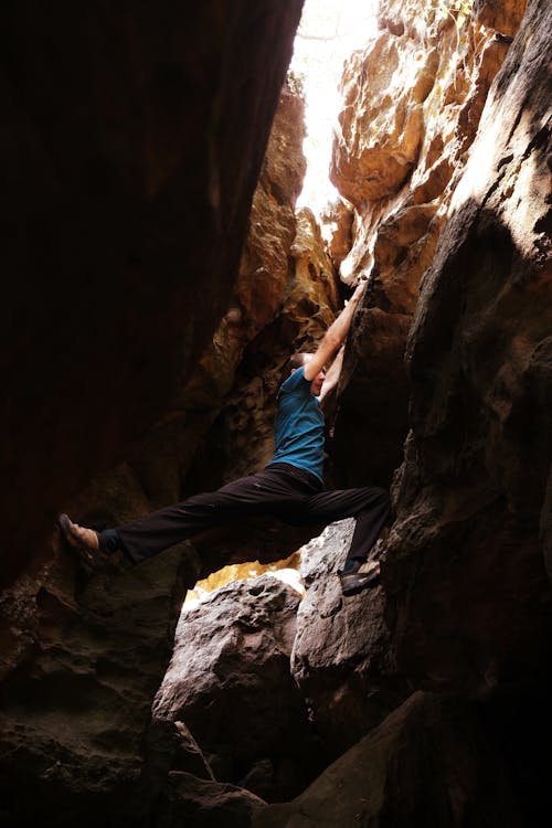 Základová fotografie zdarma na téma adrenalin, dobrodružství, držení