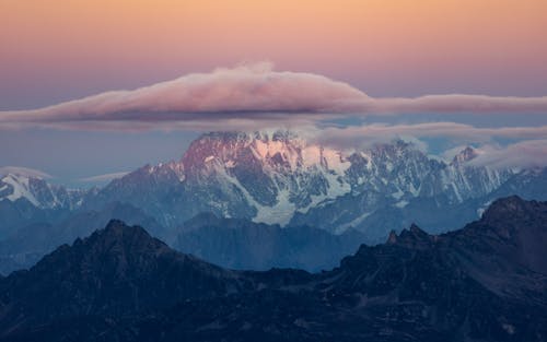 "Mont Blanc's Pink Hat" (If you like my work consider supporting me at https://www.patreon.com/MarekPiwnicki ❤️)