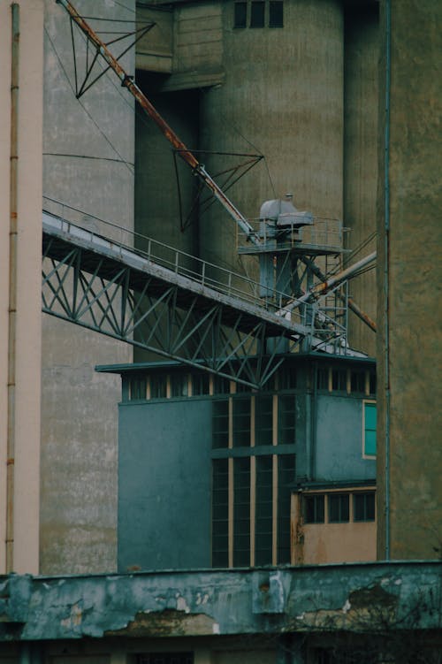 Free The Forgotten Grain Elevator Stock Photo