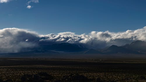 Ingyenes stockfotó felhők, hegyek, sivatag témában