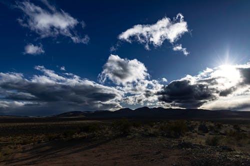 Kostenloses Stock Foto zu berge, sturm, wolken