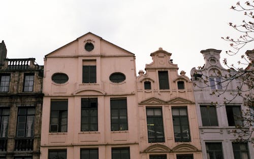 Edificio In Cemento Grigio