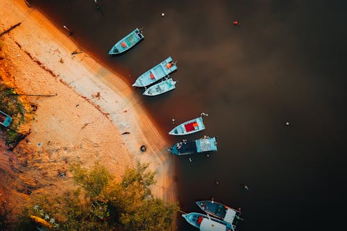 Ingyenes stockfotó csónakok, felülnézet, homok témában