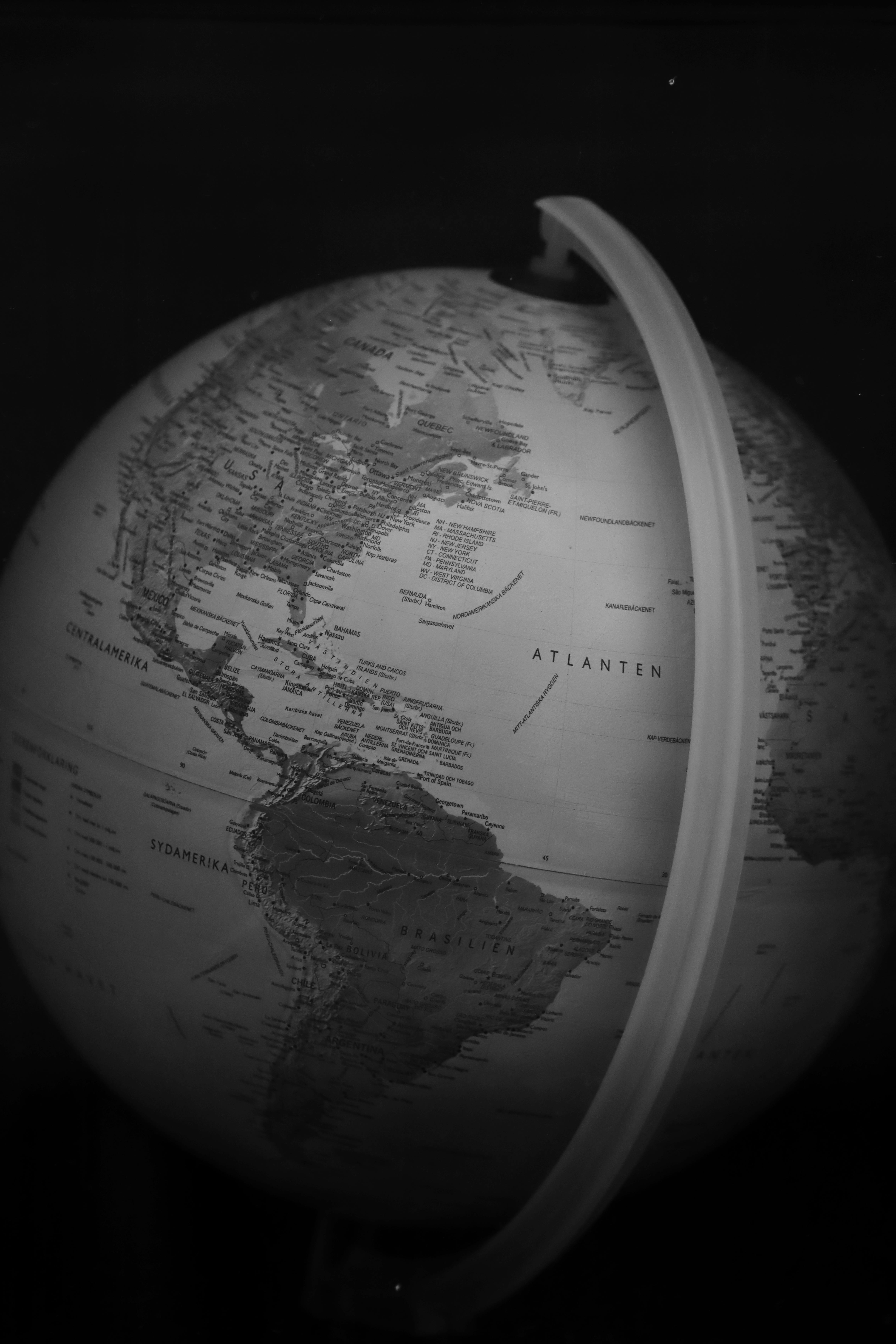 Monochrome globe capturing the Americas, ideal for exploration themes. 20509595