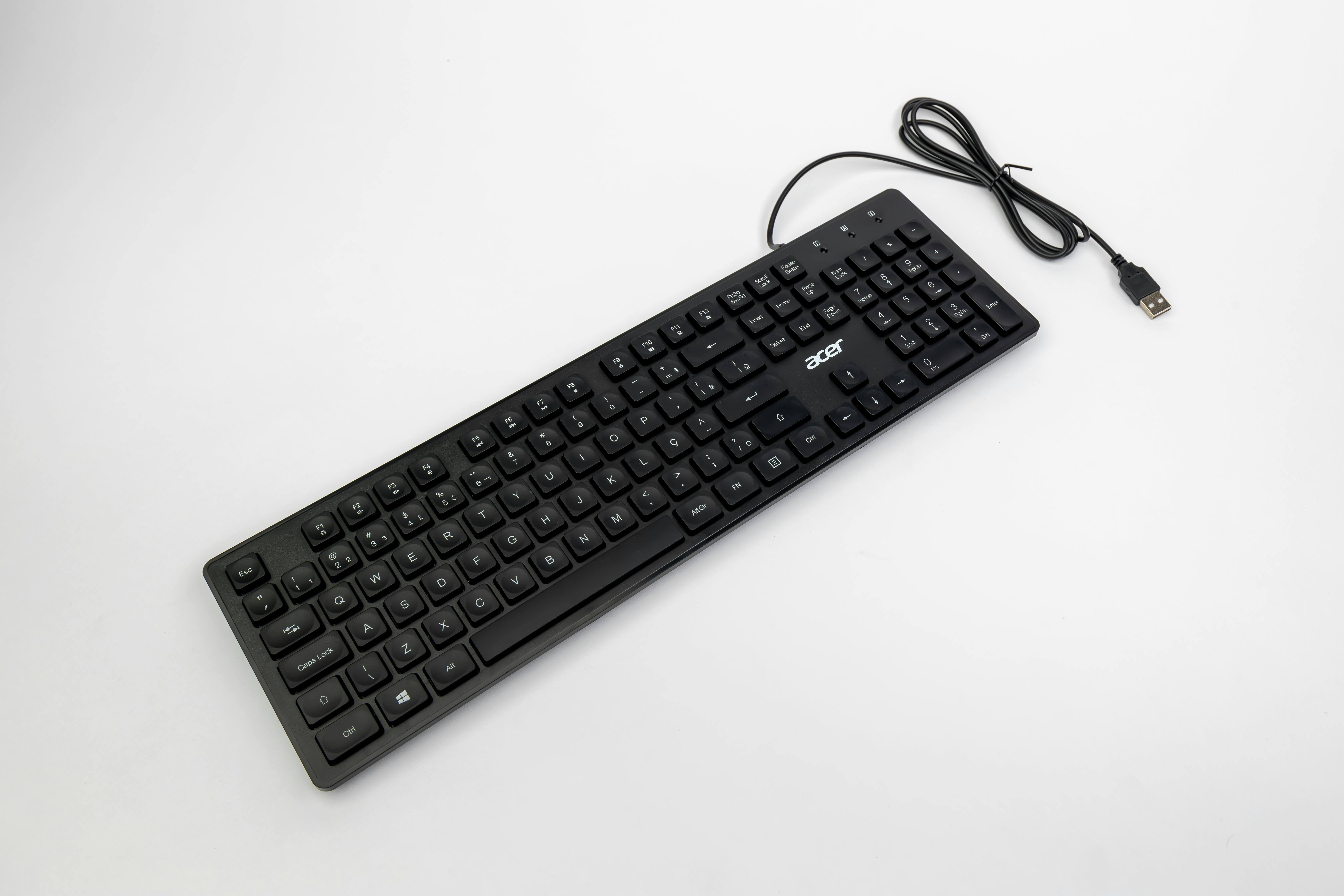 pc hardware gaming pc hardware for gaming pc — Photo by Matheus Bertelli on Pexels