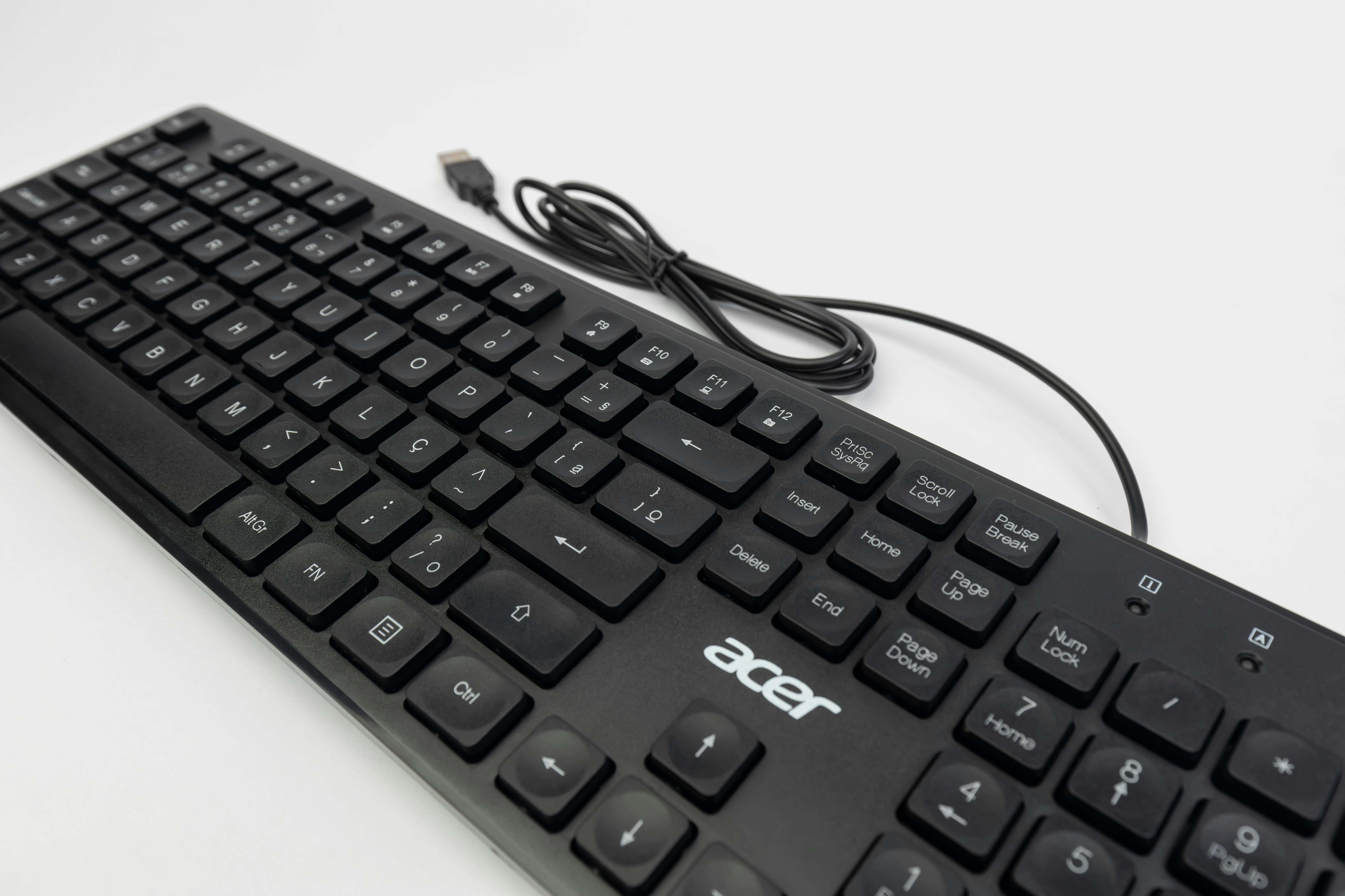 Key HR Technology Trends for 2026 — and How to Plan for Each — Photo by Matheus Bertelli on Pexels